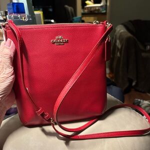 Coach North South Crossgrain Leather Crossbody F36063 Brick Red Color NWOT